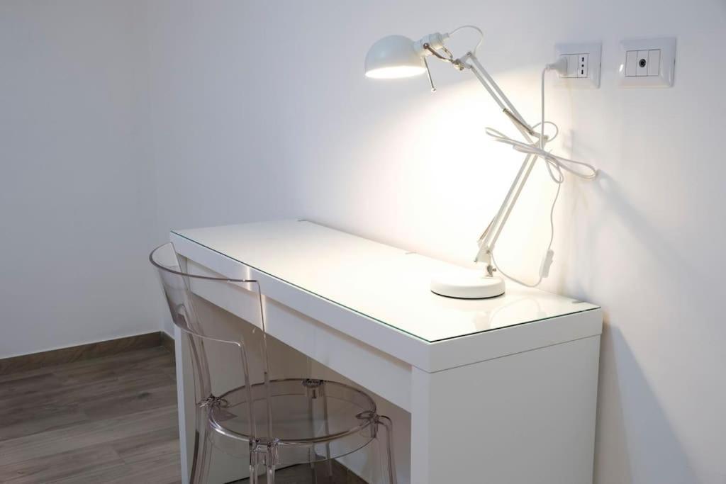 Nizza Apartment In Centro Salerno Exteriör bild