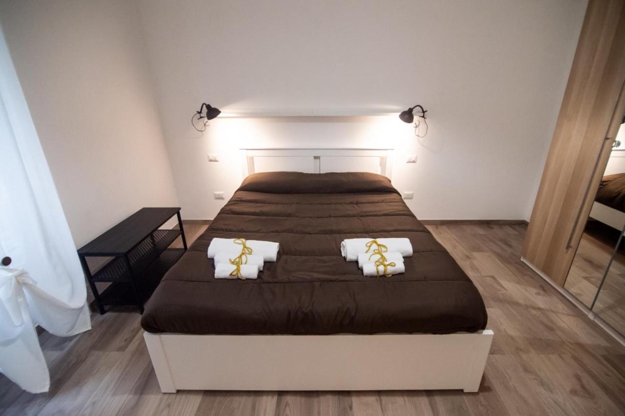 Nizza Apartment In Centro Salerno Exteriör bild